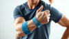 Libérez votre coude : lecteur de pratique et exercices élastiques pour soulager le tennis elbow